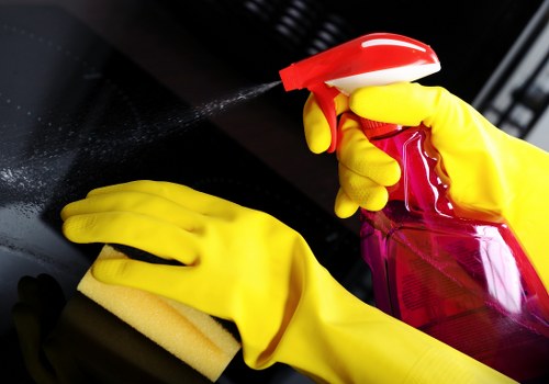 Detailed kitchen and bathroom deep cleaning